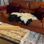 One Apartman *